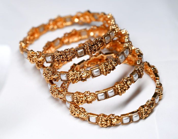 Pearl Temple Bangle Set